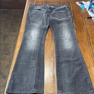 LONDONJEAN Gray Flare Wide Leg Jeans Distressed Style. Size 6